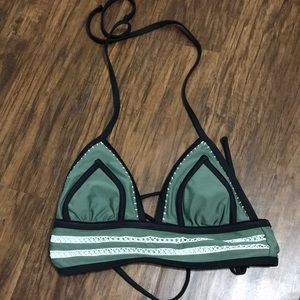 Women’s bikini top